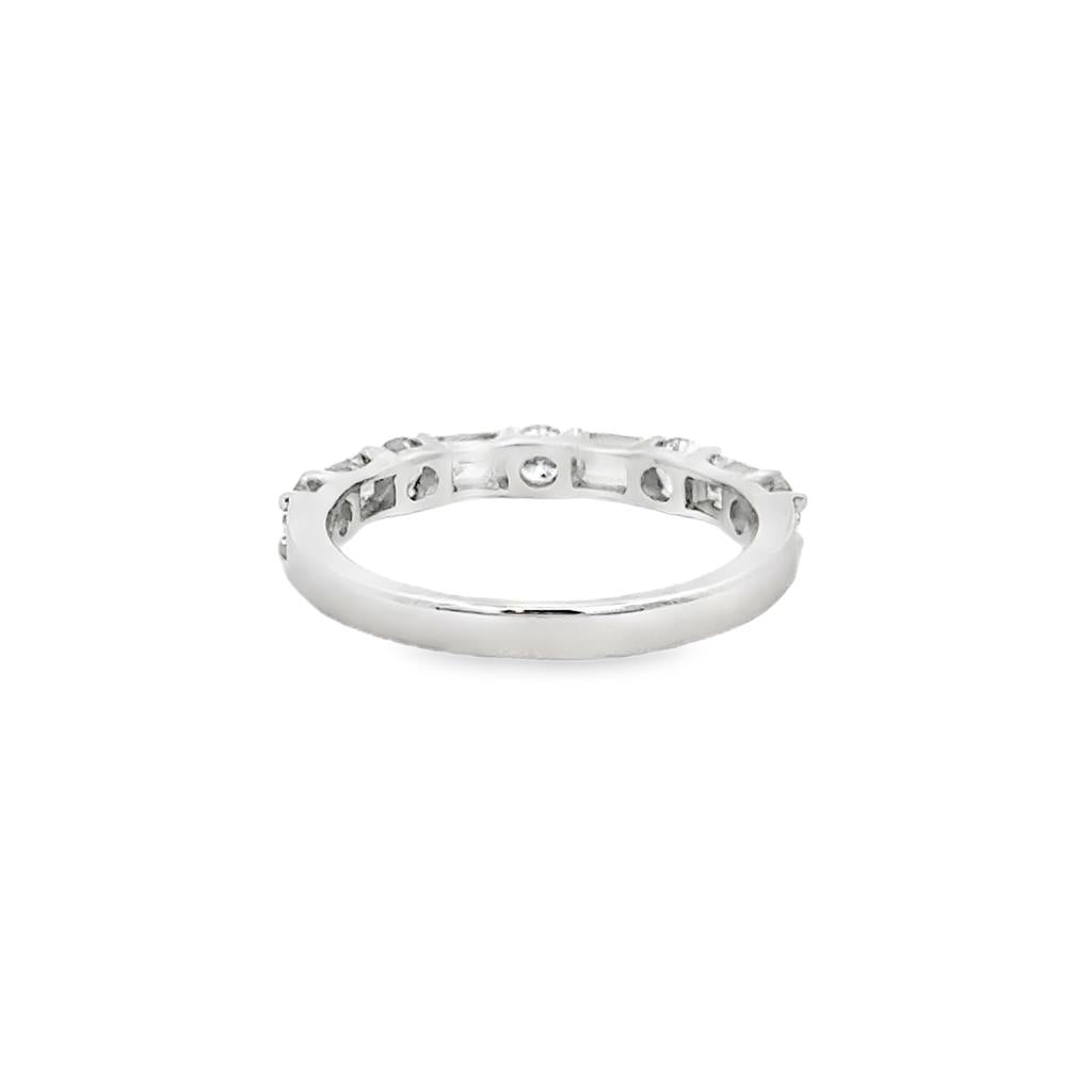 most sizes, 2.5mm wide
ChatGPT said:

0.74 CTW Diamond Baguette & Round Band – 14K White Gold
