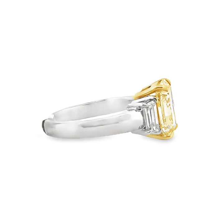 4.13 CT Radiant Cut Fancy Light Yellow Diamond Ring VS1 in Platinum & 18K Yellow Gold