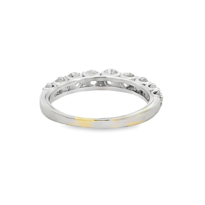 1.35 CTW Diamond Graduated 14K White Gold Milgrain Band