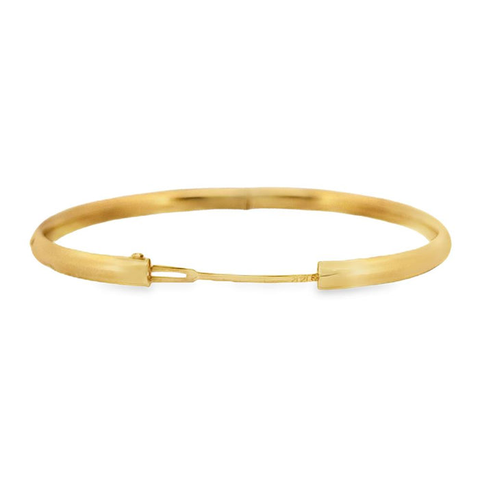 0.035 CTW Diamond Bangle Bracelet 14K Yellow Gold, 4.5mm Wide