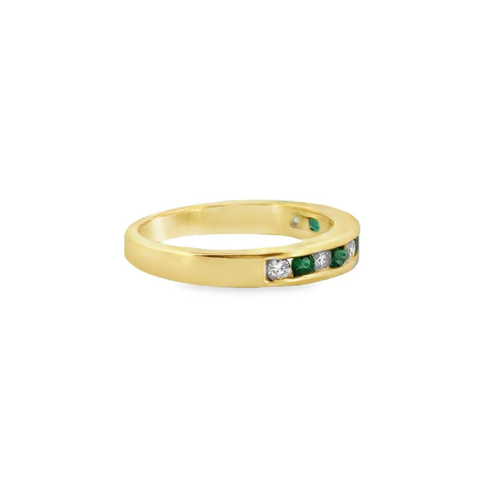 0.18 CTW Diamond & Emerald 18K Yellow Gold Channel Set Band – 3mm