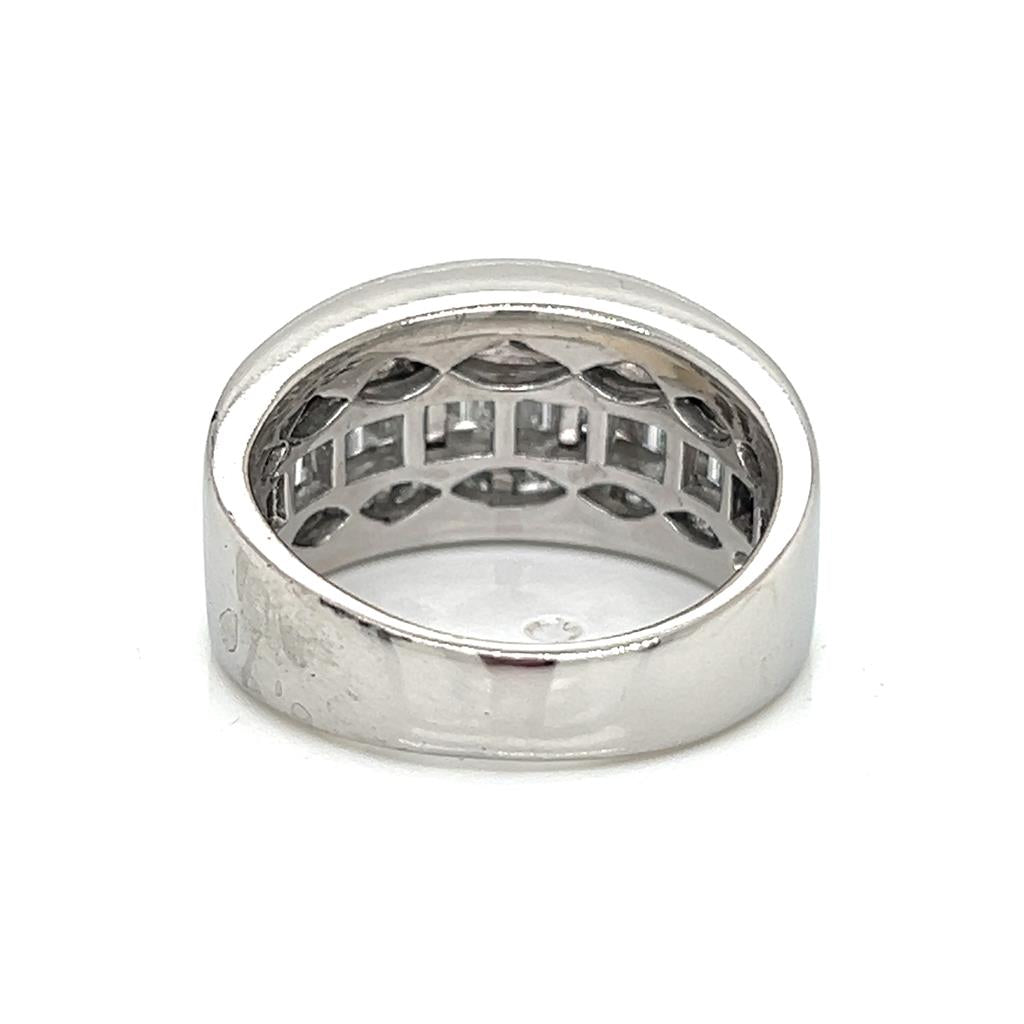 0.40 CTW Baguette 0.30 CTW Princess Cut Diamond Platinum Ring