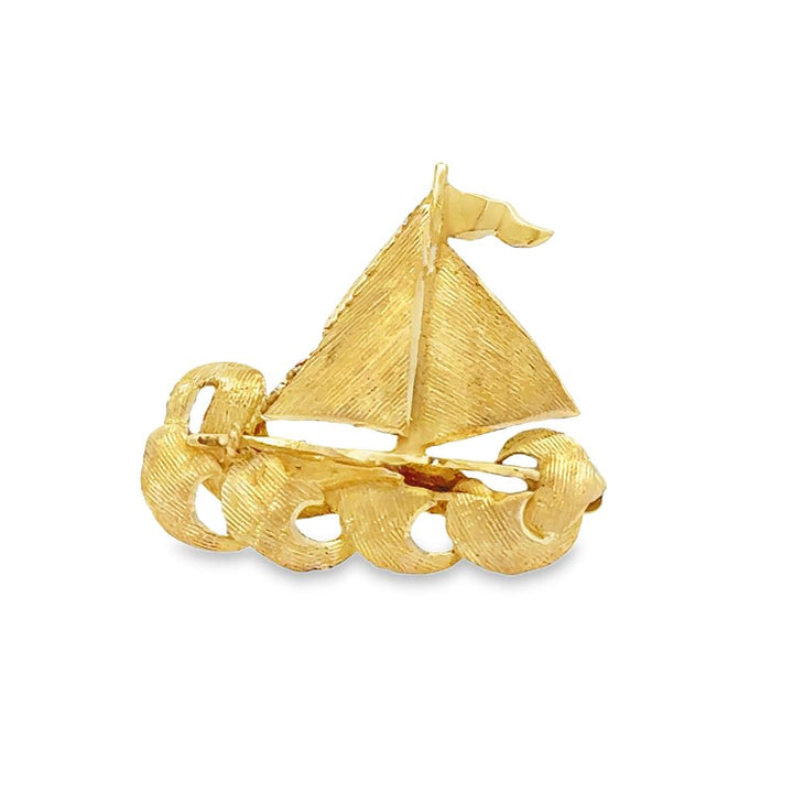 14K Yellow Gold Textured Sailboat Brooch Pin