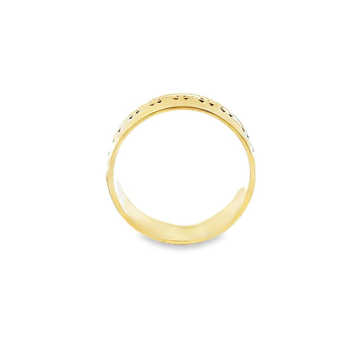 14K Yellow Gold Band Ring with Center Design – Size 5.5