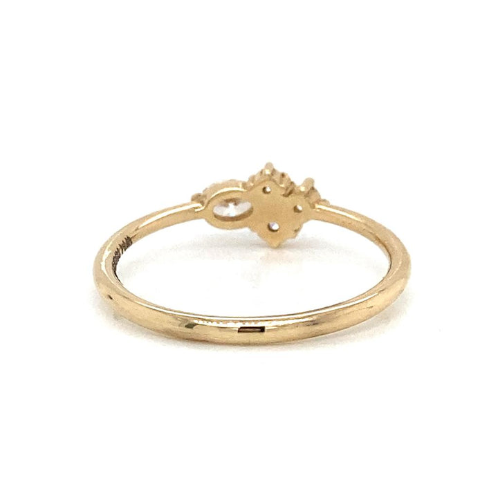 0.27 CTW Oval and Round Diamond 14K Yellow Gold Cluster Ring